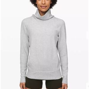 Lululemon Turtleneck Sweatshirt High Lines Pullover Size 8